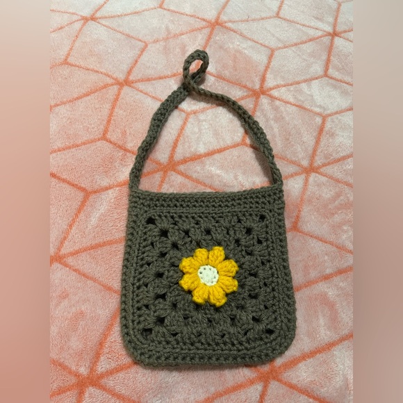 Crocheted (By Muah) Toddler Cross Body/Shoulder Bag 🌼 - Picture 3 of 10
